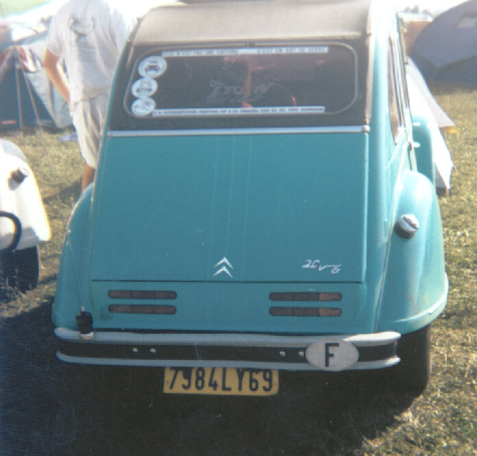 french-custom-2cv_back.jpg